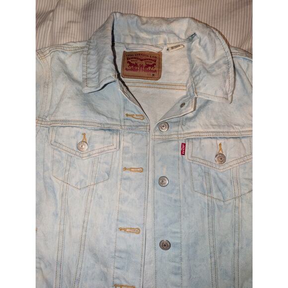 Levi's Denim Jean Jacket Size Medium Women's Trucker - Picture 2 of 6